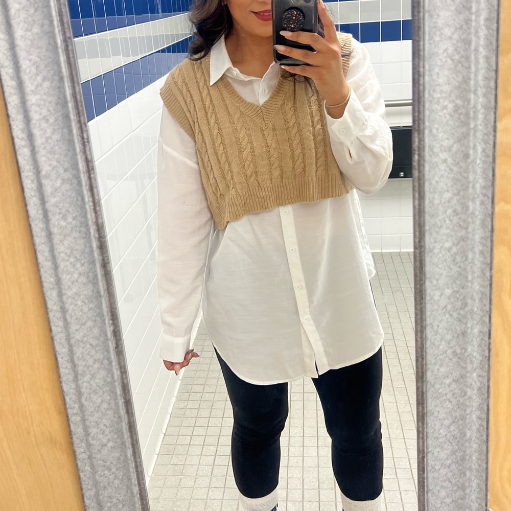 Amazon Oversized Small Button Down White Shirt - image 4